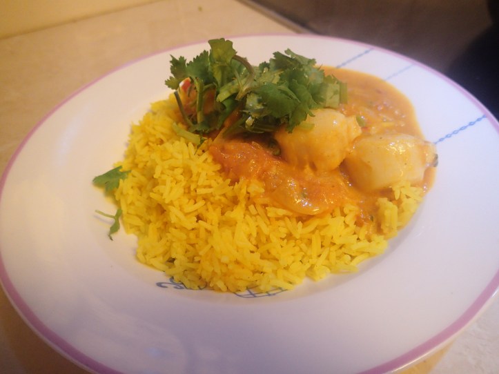 Scallop & prawn curry
